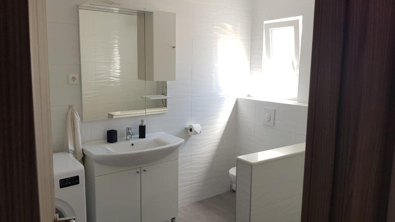 Apartman Luma Baška Voda Εξωτερικό φωτογραφία